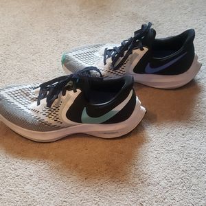Nike Zoom running sneakers